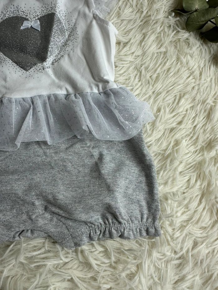 Barboteuse Chicco blanche et argenté taille 9 mois - photo numéro 3