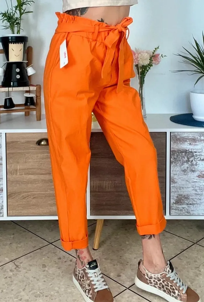 SOLDE Pantalon court taille s/m taille élastique - Mily - neuf - photo numéro 2