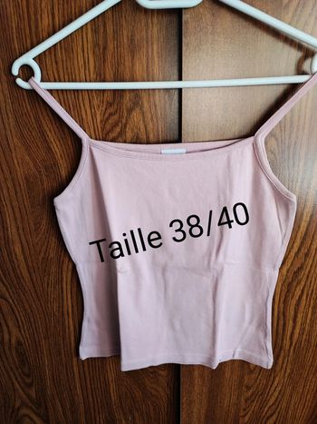 Débardeur rose taille 38/40