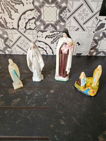 Sujets religieux vintage