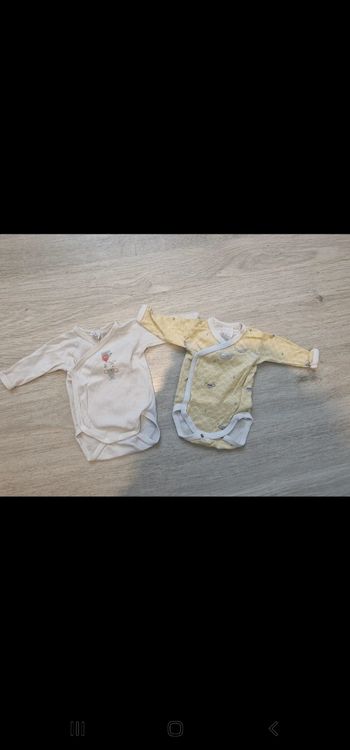 Lot de 2 bodys croisés manches longues 1 mois