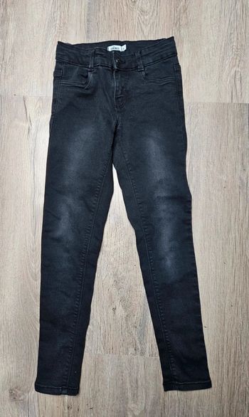Jean Noir Gémo Taille 8 ans 🖤
