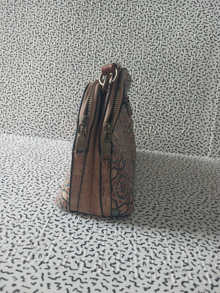 Sac bandoulière chic en simili liège - photo numéro 2