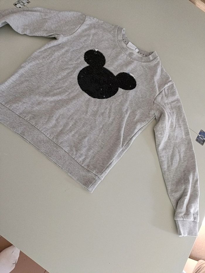 Pull Disney Mickey paillettes gris/noir taille xs - photo numéro 2