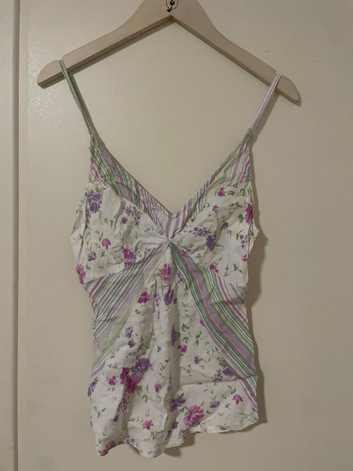 Haut fleuri taille 38 côté femme