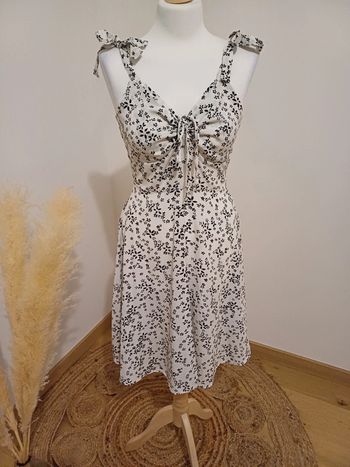 Robe fluide Fleurie romantique taille S 36