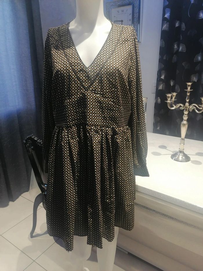 Jolie Robe - photo numéro 2