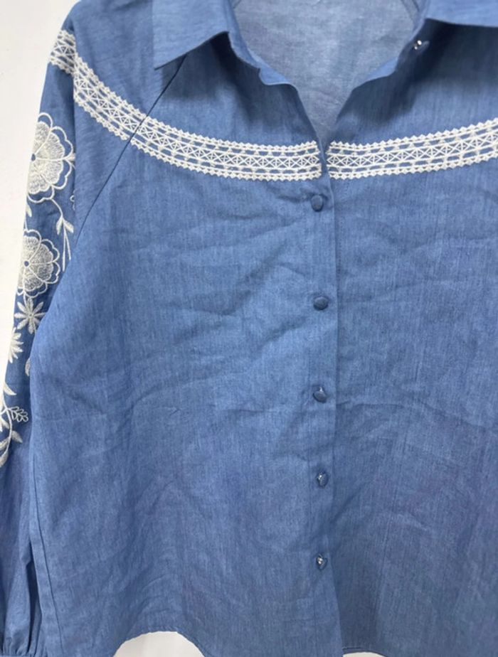 chemise bleu jean brodé blanc - photo numéro 2