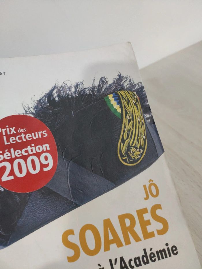 Livre poche meurtres à l'académie Jo Soares policier - photo numéro 7