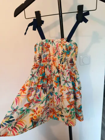 Robe courte