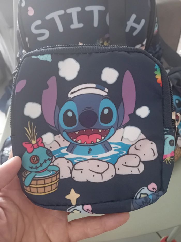 Ensemble scolaire Stitch neuf 4 pièces - photo numéro 2