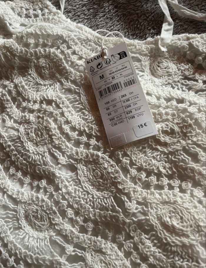 ensemble été KIABI - top + short blanc, doublé, taille M, neuf étiqueté - photo numéro 3