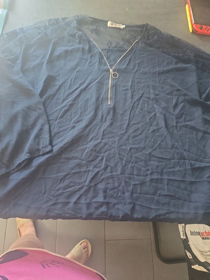 T-shirt taille 48