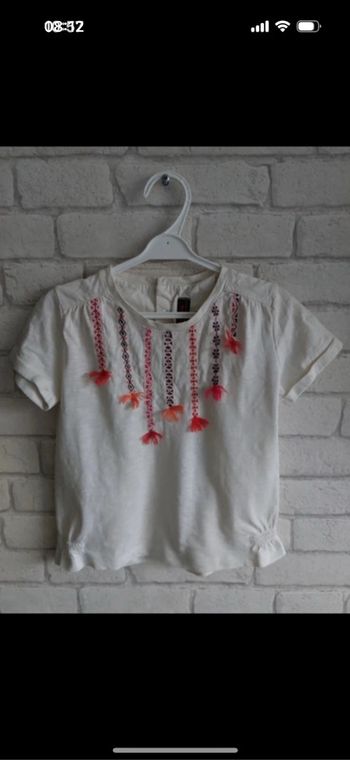 Tee-shirt Catimini taille 5 ans