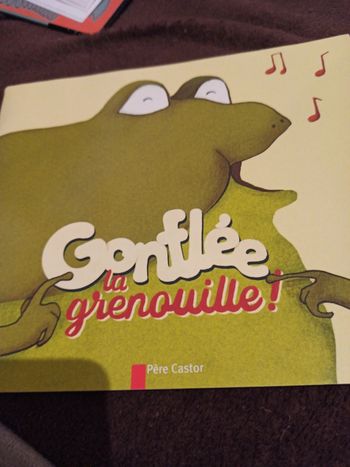 Livre gonflé la grenouille
