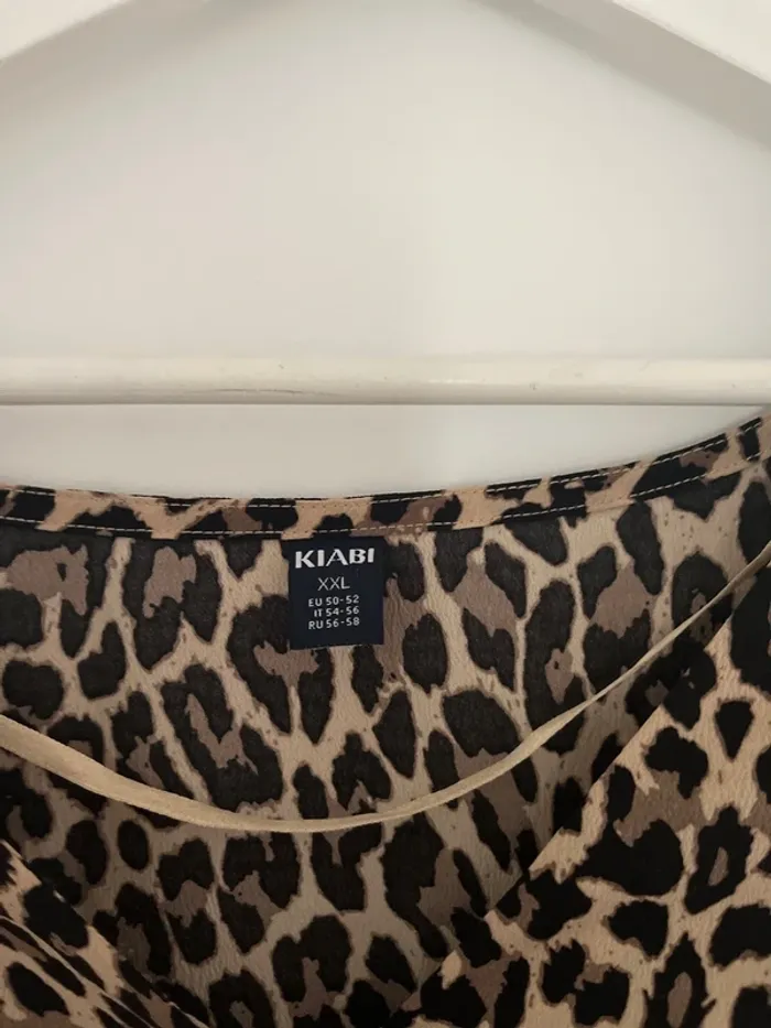 Blouse sans manches léopard Kiabi - photo numéro 3