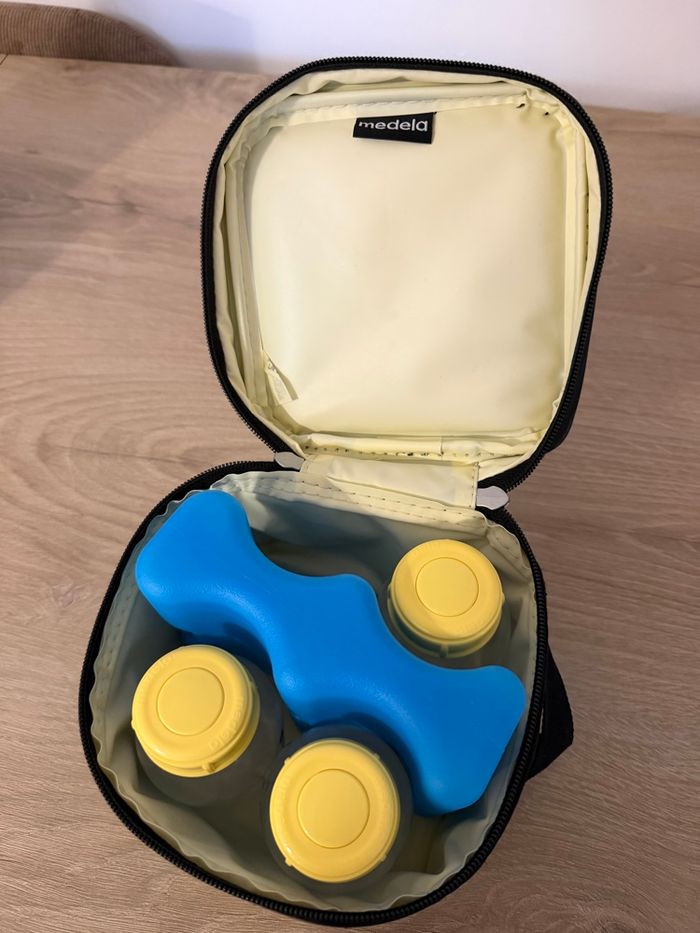 Medela Sac Réfrigérant + 3 Biberons - photo numéro 3