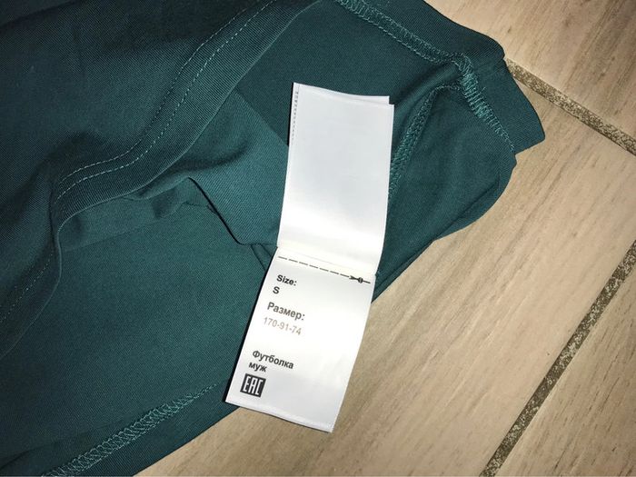 Tee-shirts vert vans S - photo numéro 4