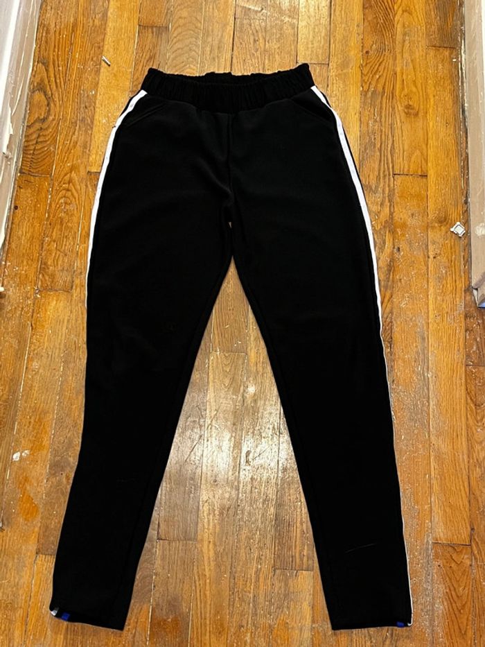 Jogging 2 bandes blanche et bleu taille S/M