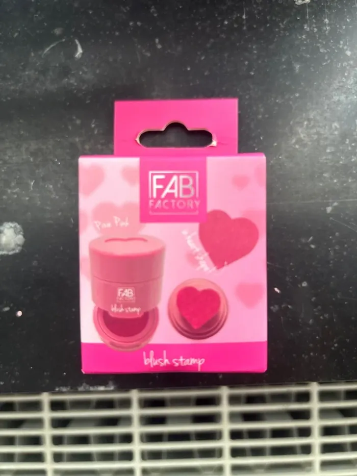 Tampon blush cœur neuf