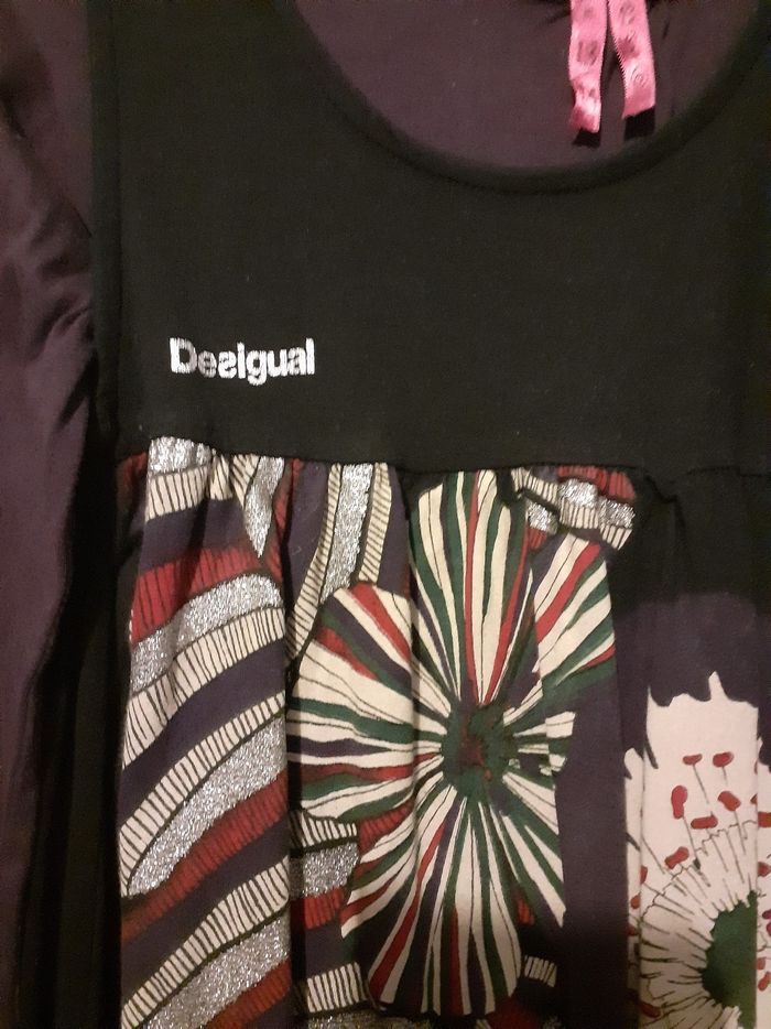 Robe desigual 13-14 ans - photo numéro 2