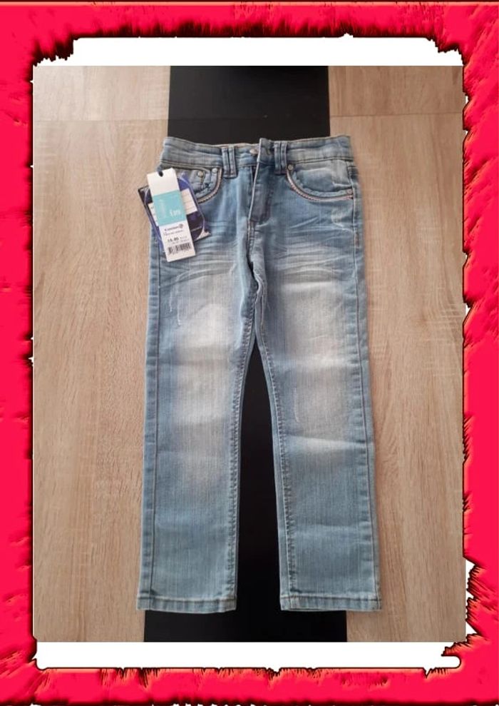 Jeans effet usée taille ajustable 6 ans