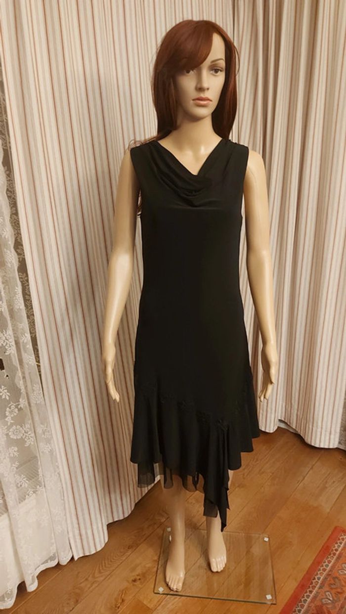 Robe noir elegant t 1 (36) Inset - photo numéro 20