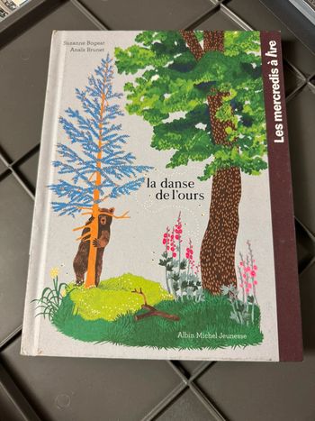 Livre McDo la danse de l’ours