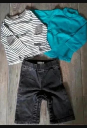 ensemble pantalon et 2 tee-shirts manches longues 1-3 mois / 56 cm Très bon état Kitchoun