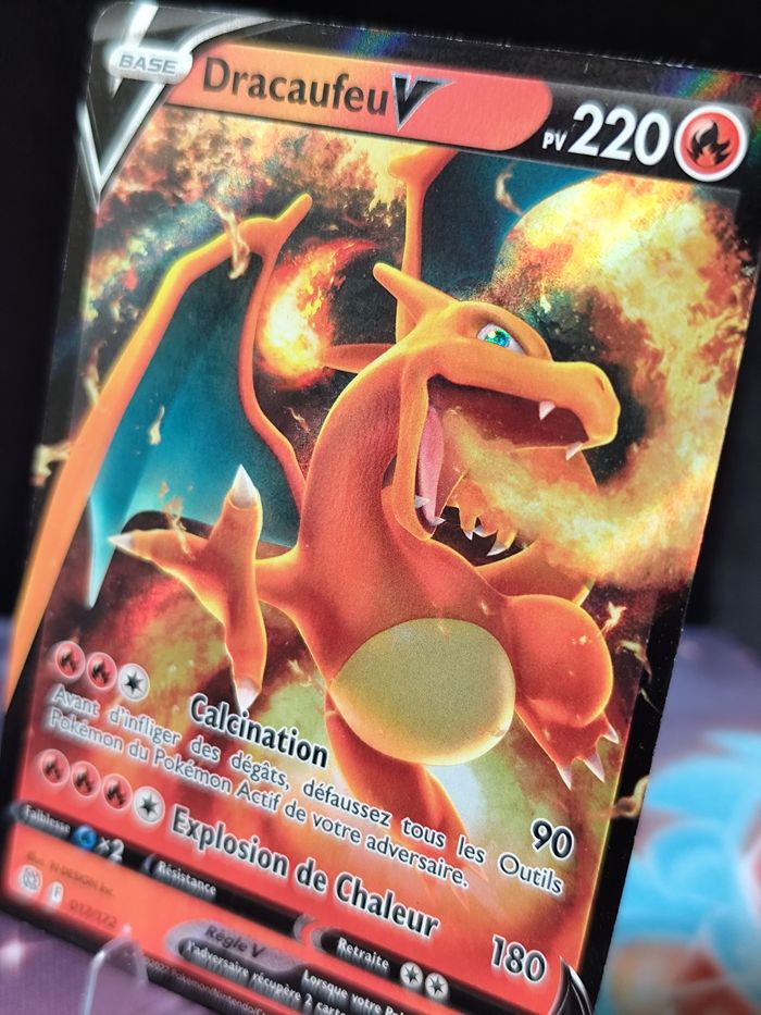Carte pokémon neuve 🇨🇵 Dracaufeu V 017/172 stars Étincelantes - photo numéro 3