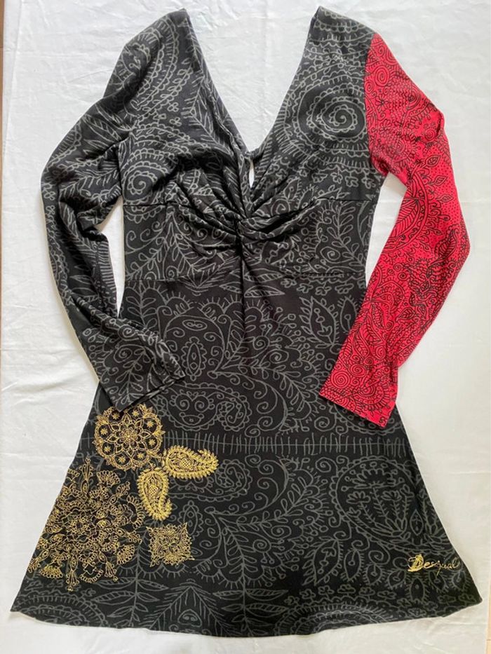 Robe Desigual