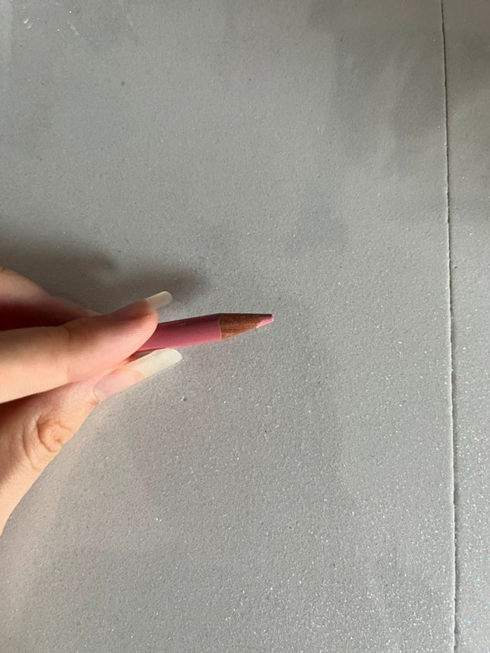 Crayon à lèvres, rose pâle essence - photo numéro 4