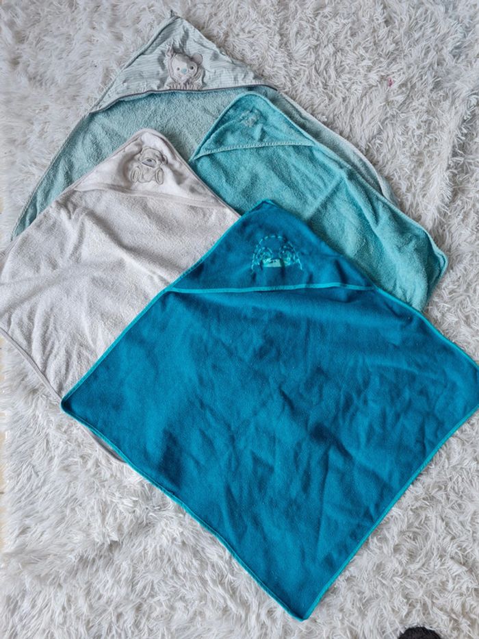 Lot de 4 capes de bain 0/12 mois