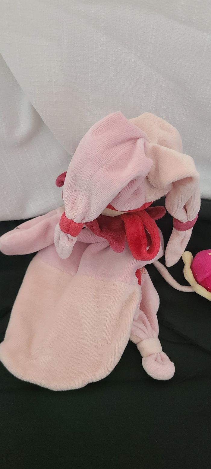 Marionnette Ours Rose Rouge Fraise DOUDOU ET COMPAGNIE - photo numéro 2