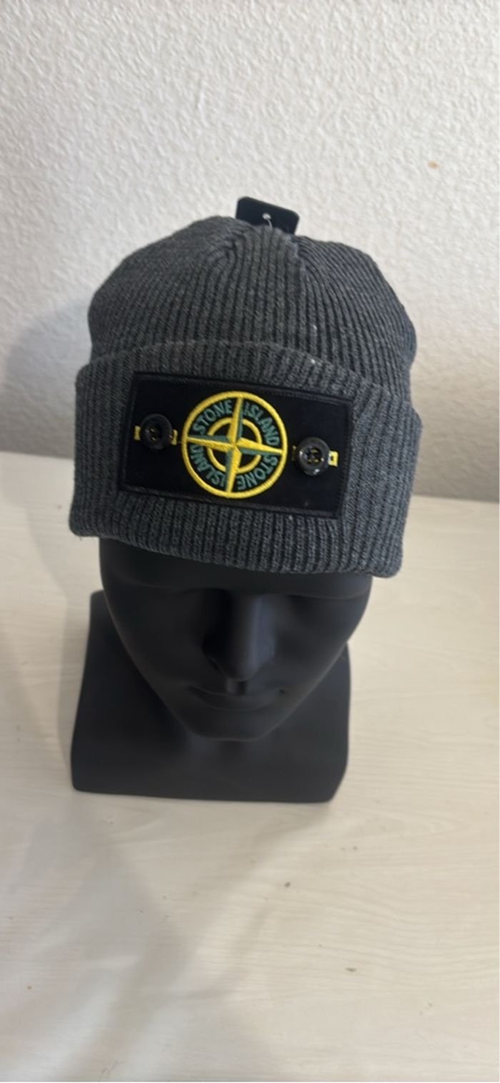 Bonnet Moncler stone Canada - photo numéro 4