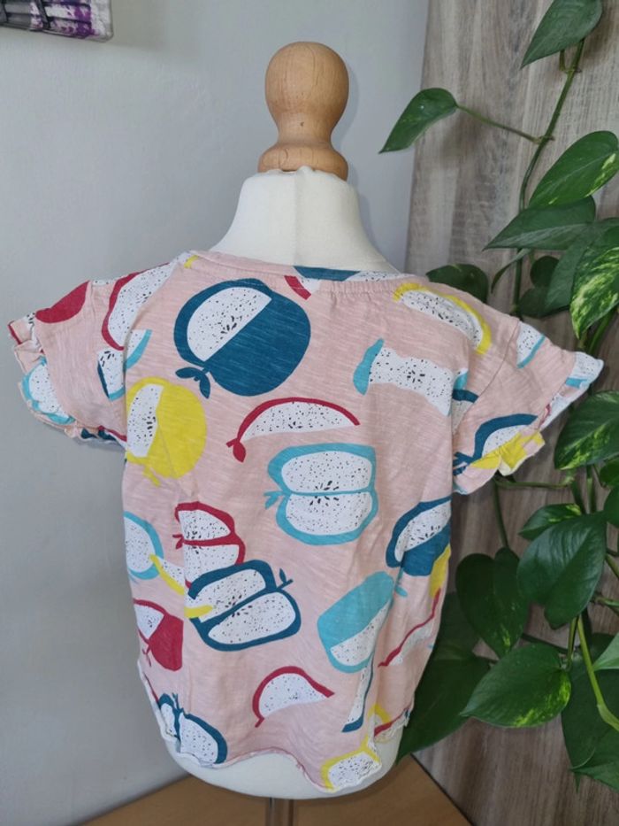 T-shirt court Zara 5 ans - photo numéro 2