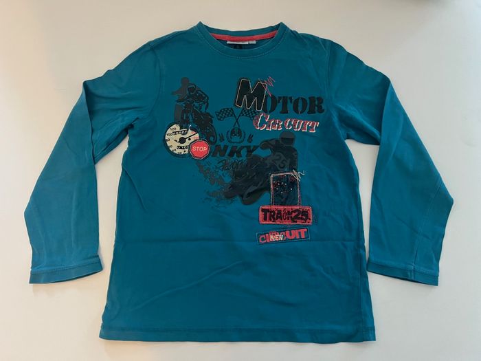 Tshirt manches longues bleu 10 ans