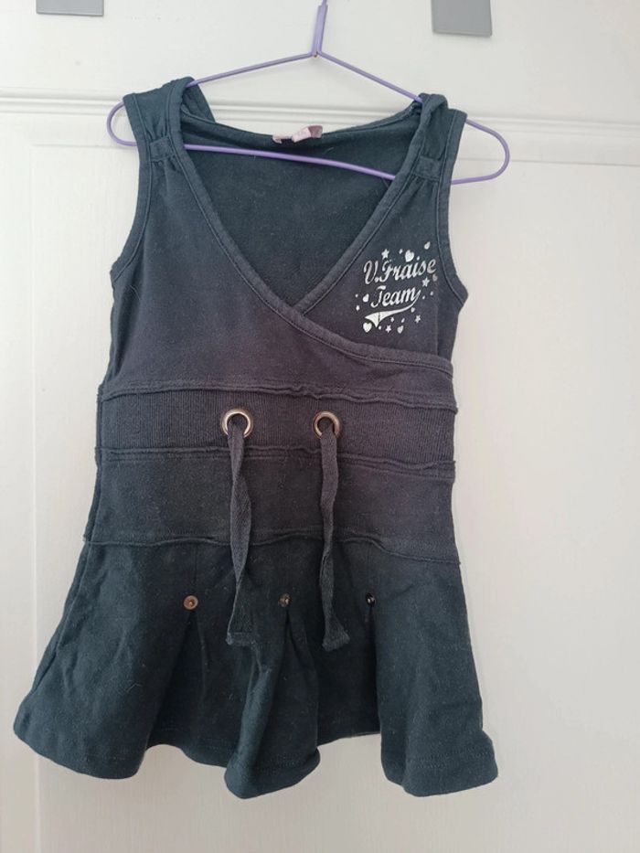 Petite robe noire 3 ans