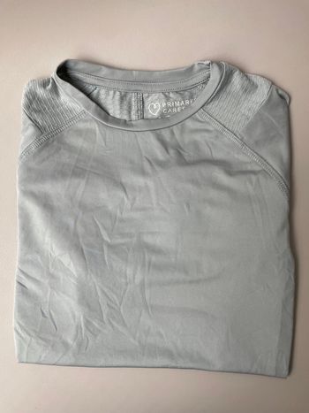 T-shirt technique sport - Primark 8/9 ans