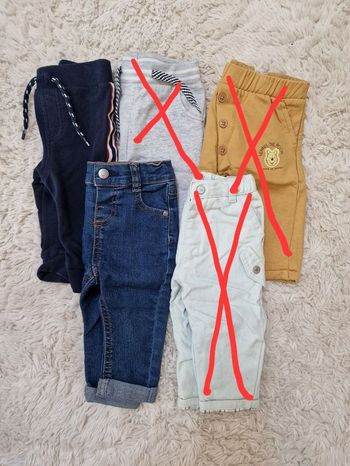 Lot 2 pantalons 9m