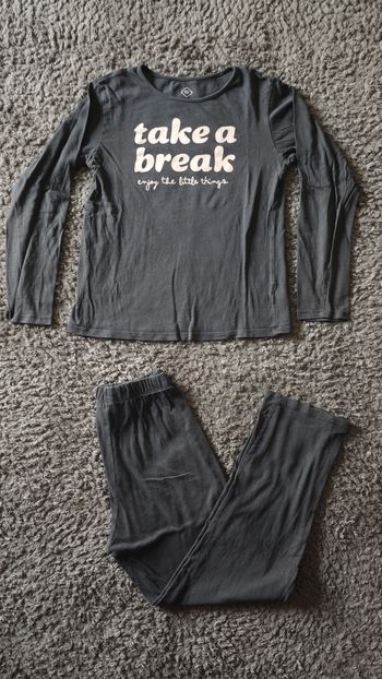Pyjama 2 pièces pantalon manches longues 9-10ans tex