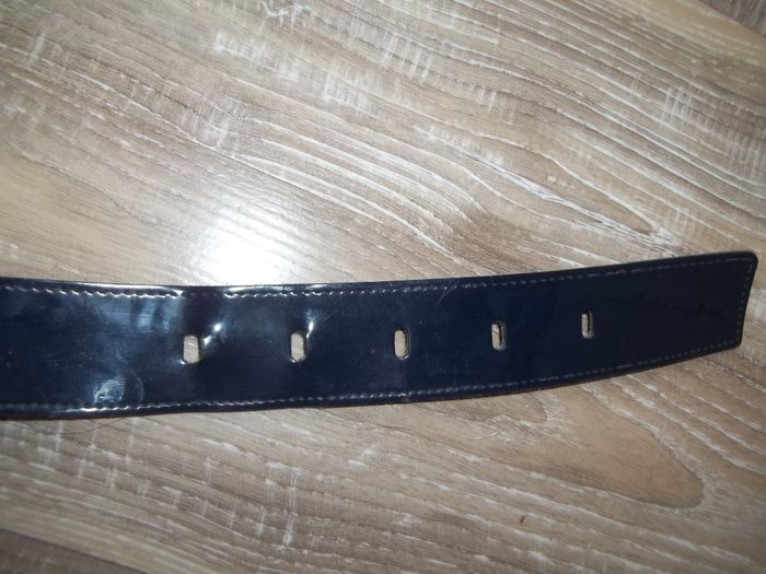 Ceinture ceintrée large cuir verni bleu - photo numéro 3