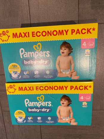 pack de 216 couches Pampers baby dry Taille 4 T4 lot 2 cartons