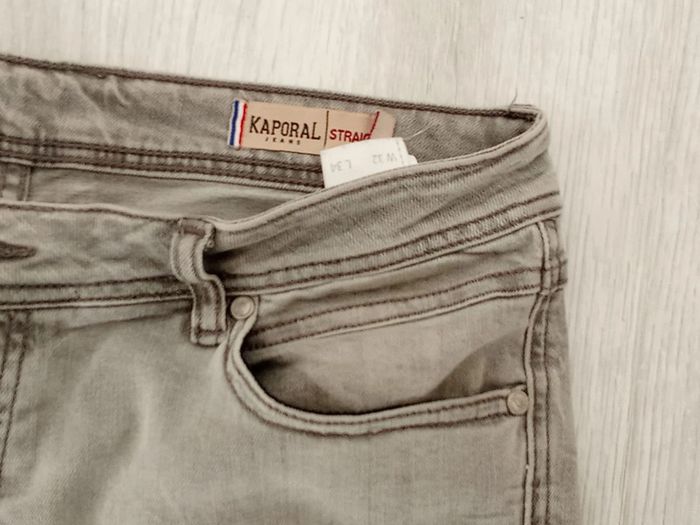 Jeans kaporal taille 32 (42 français) - photo numéro 2
