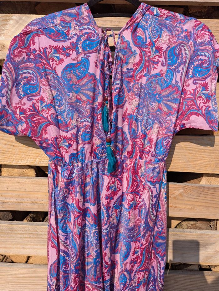 Robe 100% soie artificielle - Taille unique - Neuf avec étiquette - photo numéro 4