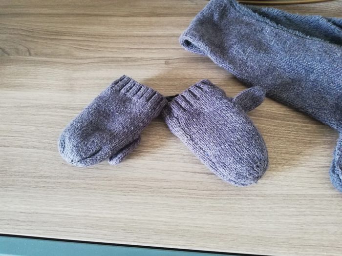 Echarpe+moufles Vertbaudet Taille 24/36 mois - photo numéro 3