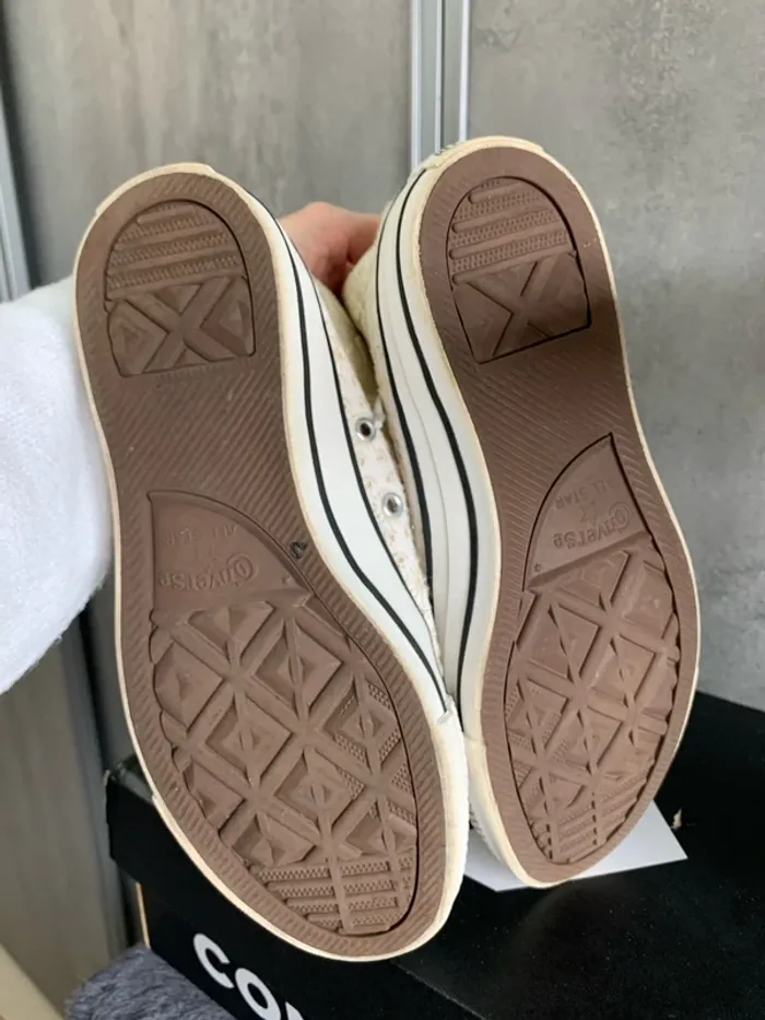 Baskets hautes brodées femme 37,5 - photo numéro 3