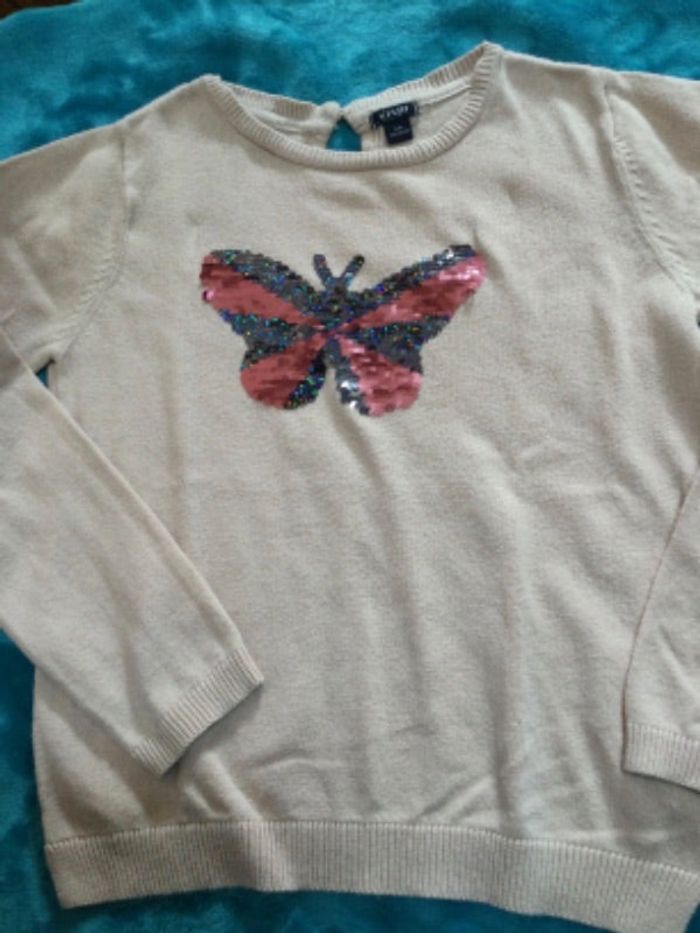 pull kiabi 8 ans beige décor papillon tbe