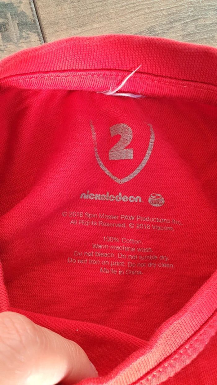 T-shirt pat patrouille 4 ans en bon état - photo numéro 2