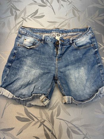 Short jean femme t 40
